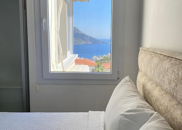 Daire Rooftop With Sea View In Kalkan Center *